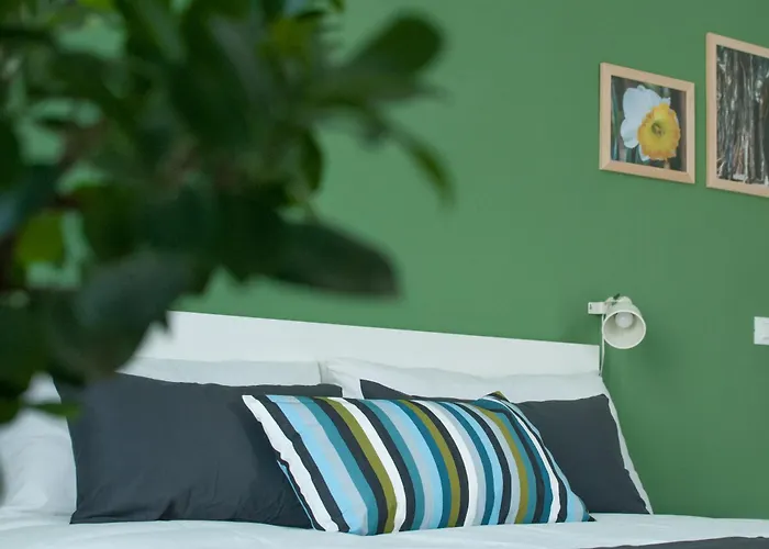 Dietro Il Teatro Bed & Breakfast