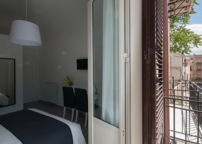Bed & Breakfast Dietro Il Teatro Palermo